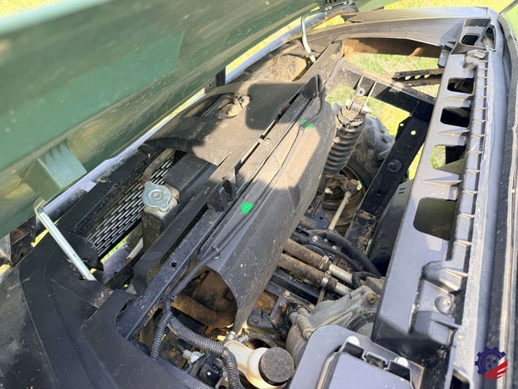 2019-john-deere-gator-xuv-835m-image-50