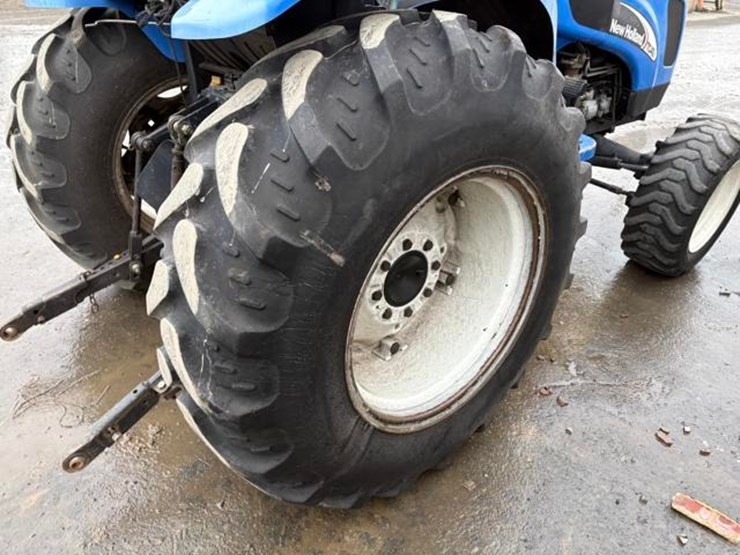 new-holland-tc40a-image-10