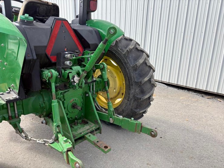 john-deere-5065e-image-16