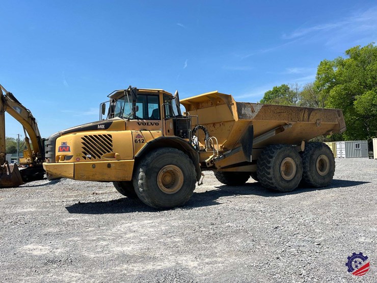 2010-volvo-a40e-image-1