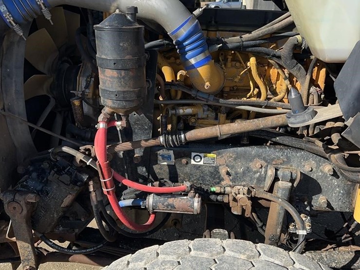 2005-kenworth-t800-image-59