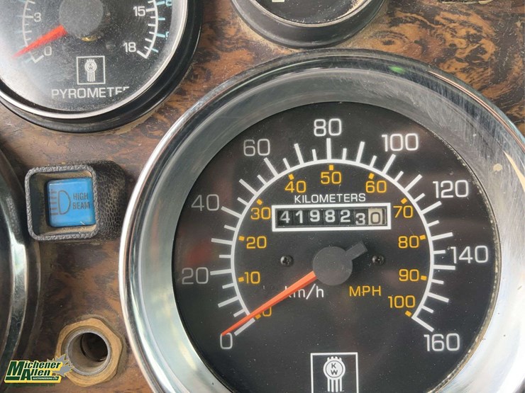 1998-kenworth-t800-image-22