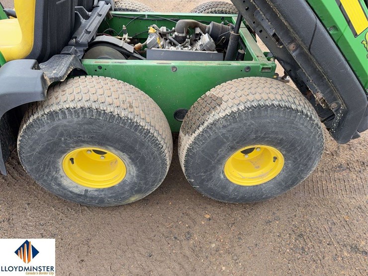 2012-john-deere-gator-th-image-16