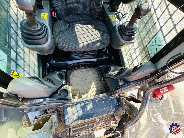 2018-caterpillar-299d2-image-46