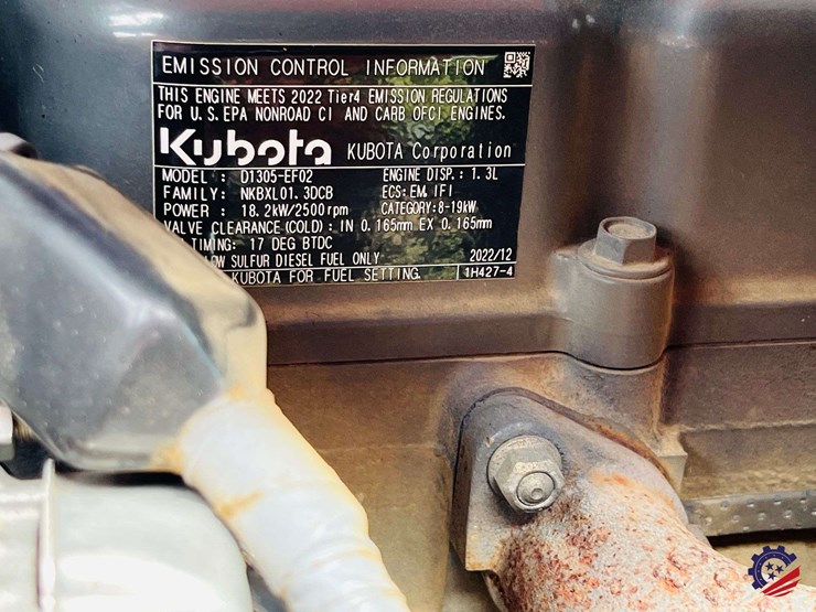 2022-kubota-lx2610hsd-image-32