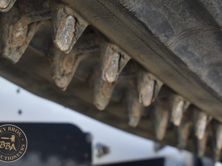 2023-bobcat-t770-image-18