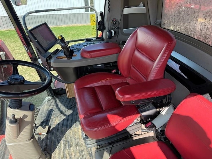 2014-case-ih-8230-image-57