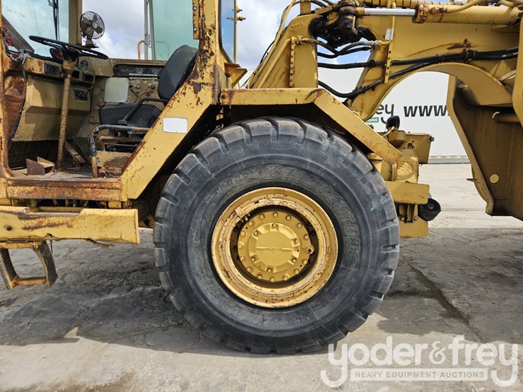 caterpillar-613c-image-10