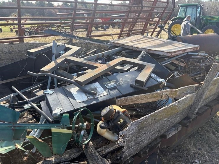 trailer-&-scrap-items-image-8