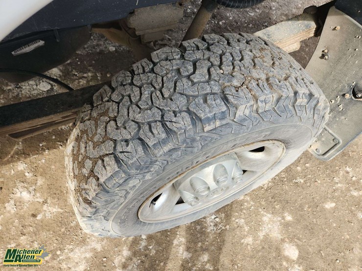 2013-dodge-2500-image-29