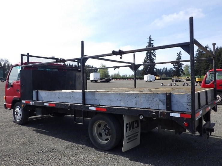 2005-isuzu-nqr-image-7