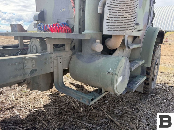 2003-oshkosh-mk23-image-35