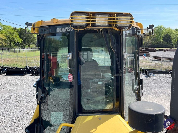 2018-komatsu-d51exi-24-image-53