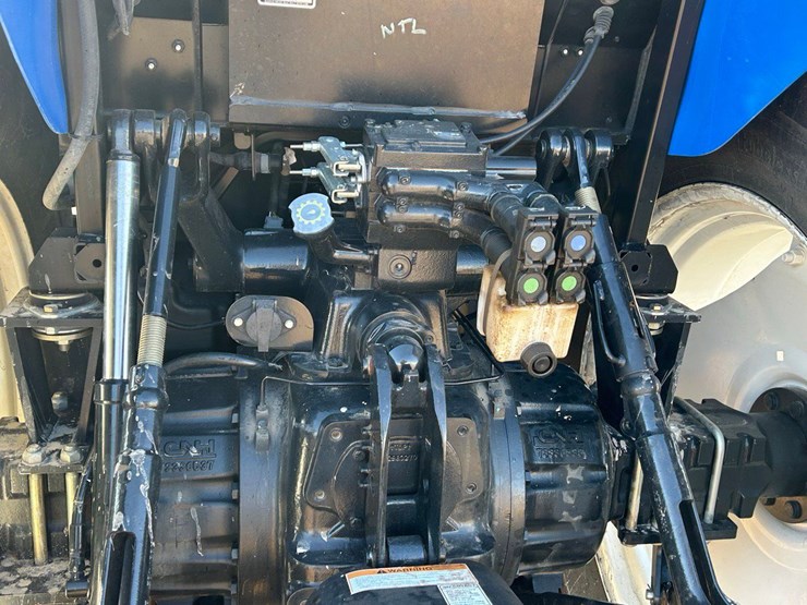 2022-new-holland-ts6.140-image-5
