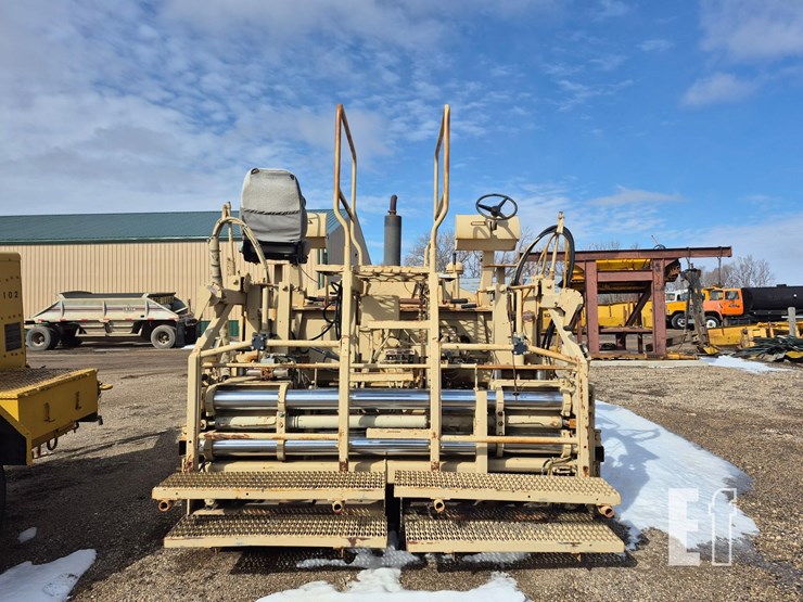 caterpillar-8ft-vip-screed-3207-image-11