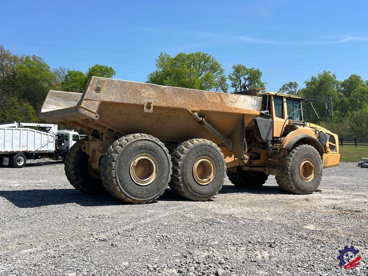 2012-volvo-a40f-image-4