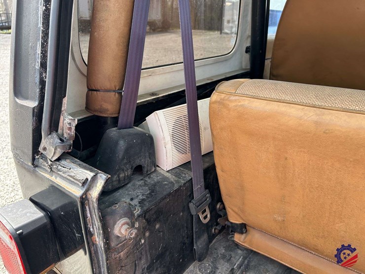 1994-jeep-wrangler-image-83