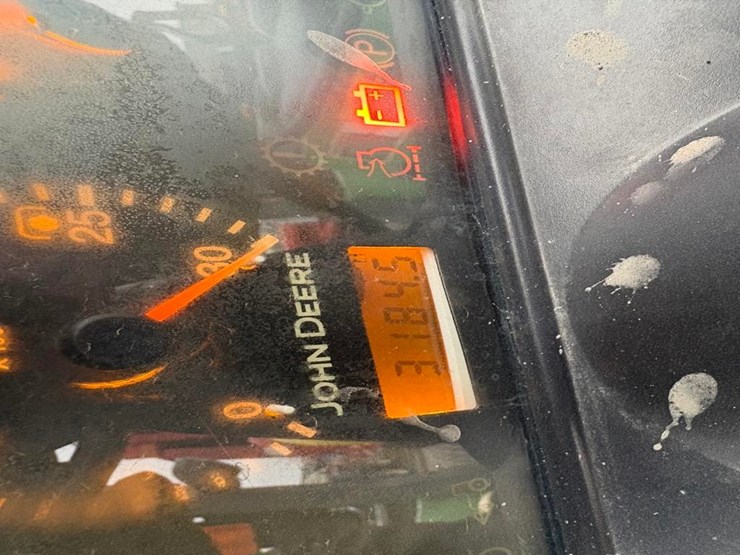 john-deere-4320-image-18