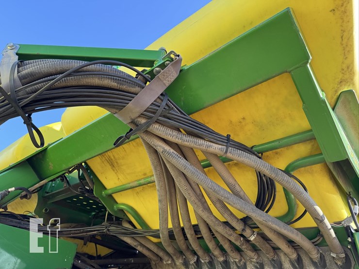 john-deere-1770-image-33