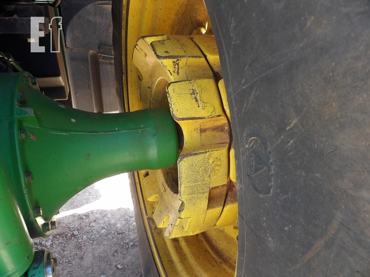 john-deere-8220-image-13