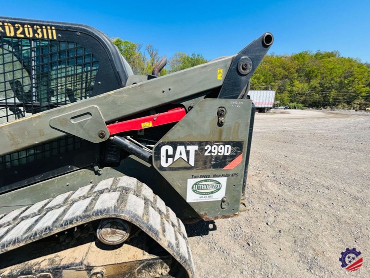 2018-caterpillar-299d2-image-31