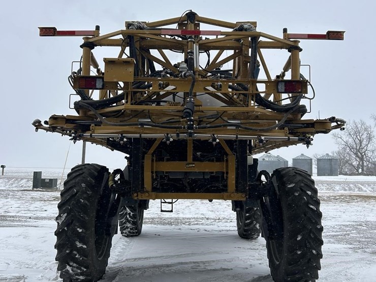 2012-ag-chem-rg1100-image-6