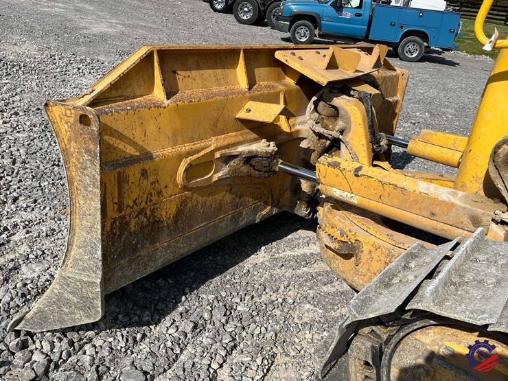 2018-komatsu-d51exi-24-image-28