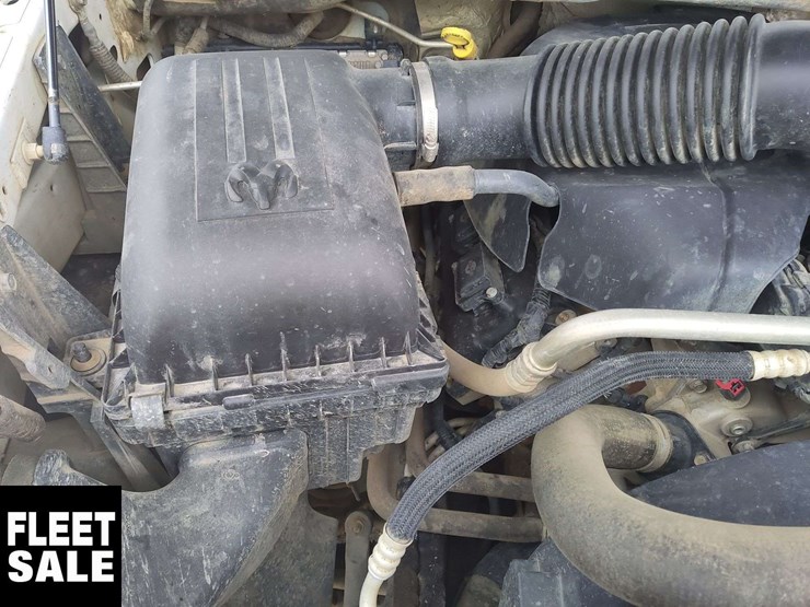 2017-dodge-2500-image-27