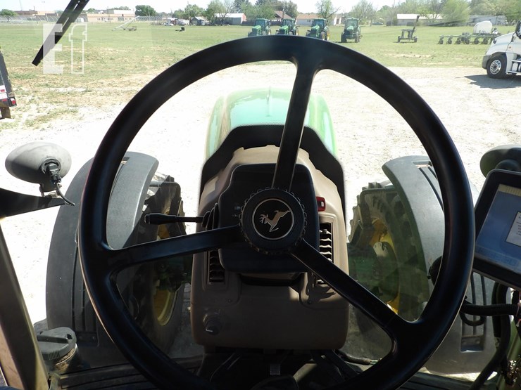 john-deere-8320-image-28