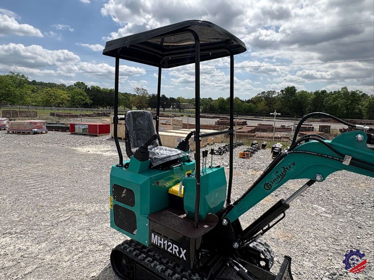 2026-cfg-industry-mh12rx-image-21