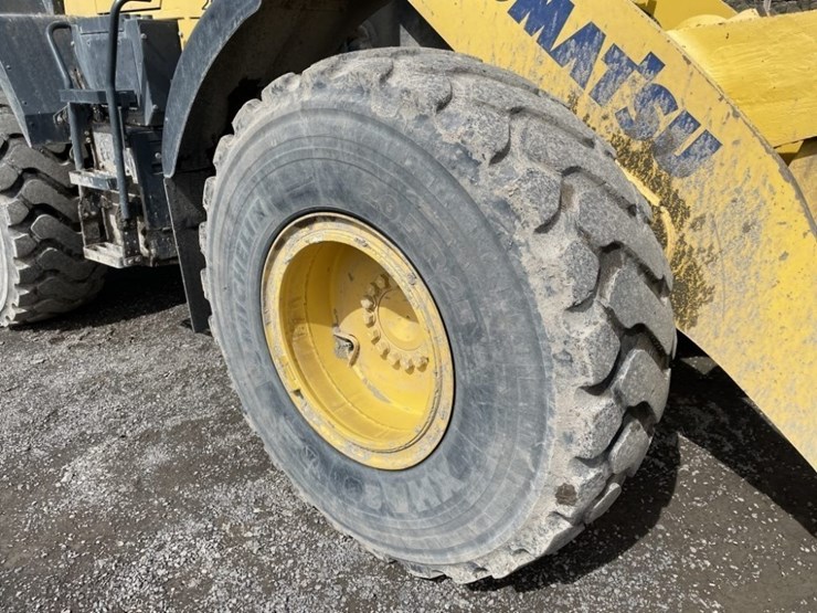 2019-komatsu-wa320-8-image-11