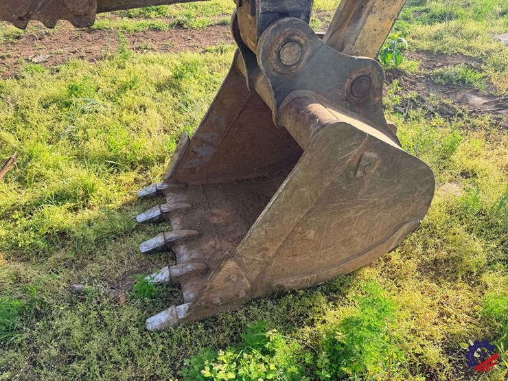 2019-deere-160g-lc-image-15