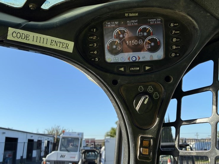 2020-bobcat-s450-image-14