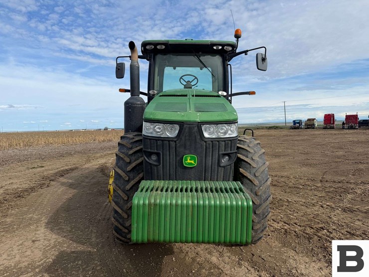 2011-john-deere-8310r-image-8