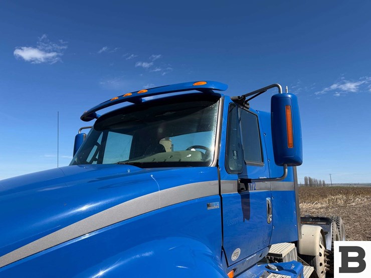 2013-international-prostar-image-9