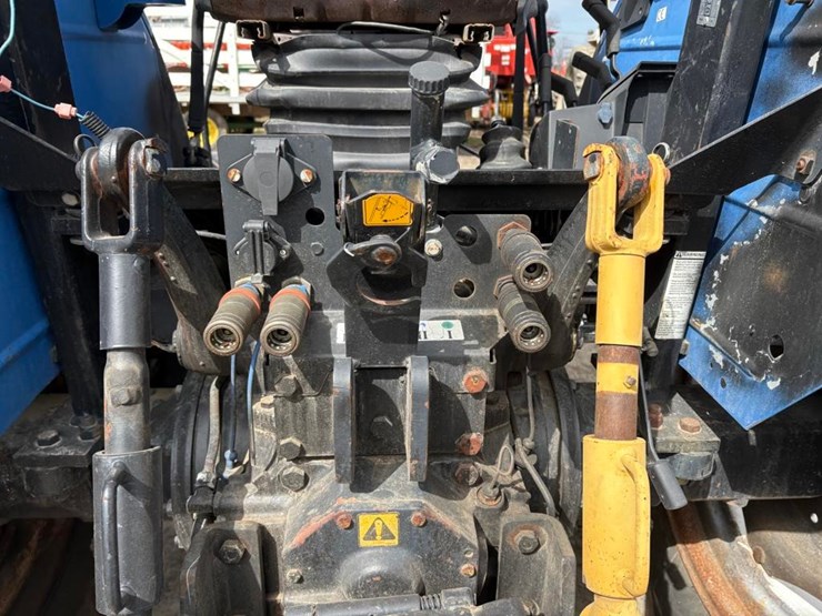 new-holland-tl90-image-12