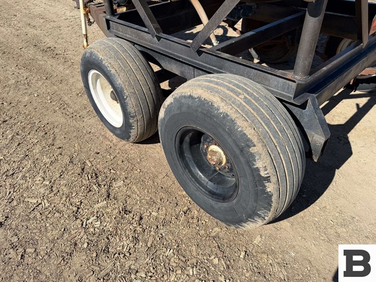 bubble-tank-chemigation-trailer-image-16