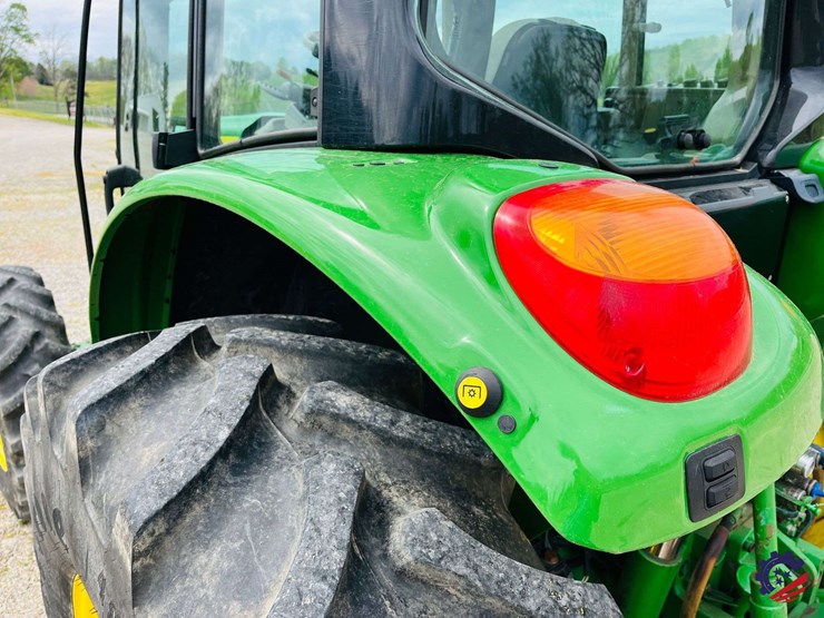 john-deere-6330-image-35
