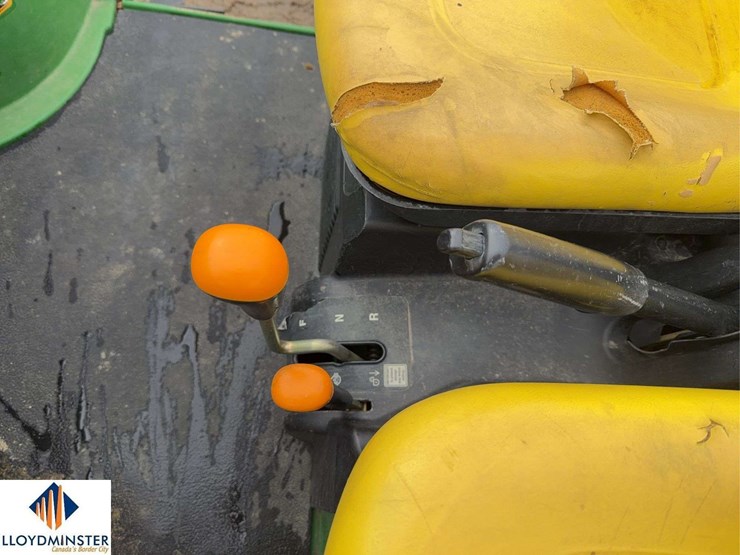 2012-john-deere-gator-th-image-20