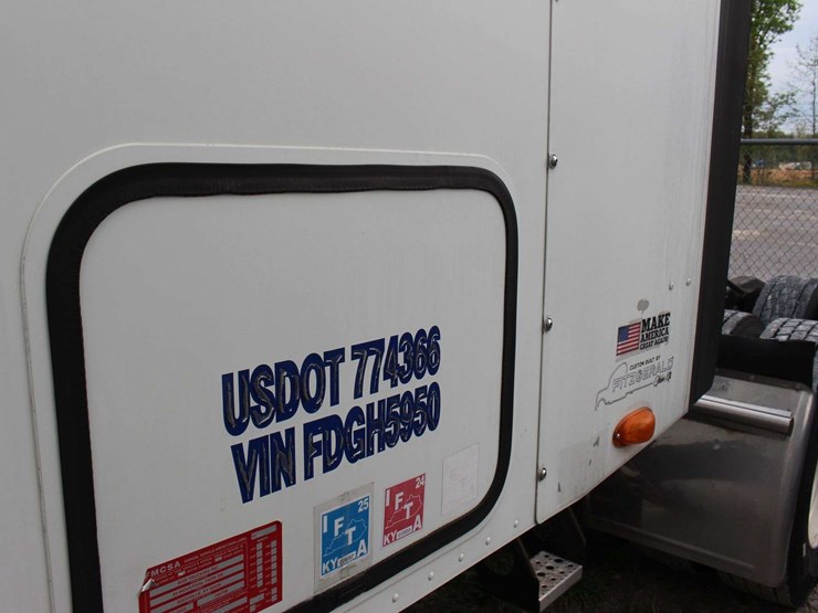 2015-freightliner-columbia-tractor-glider-2015-freightliner-columbia-3alxa7005fdgh5950-mileage:-image-59