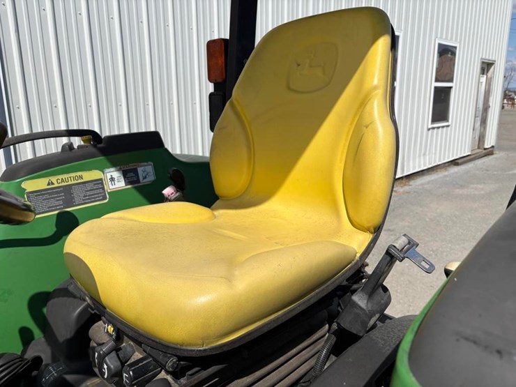 john-deere-4710-image-18