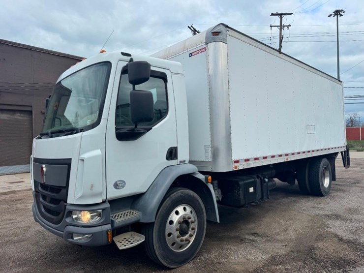 2016-kenworth-k370-image-4