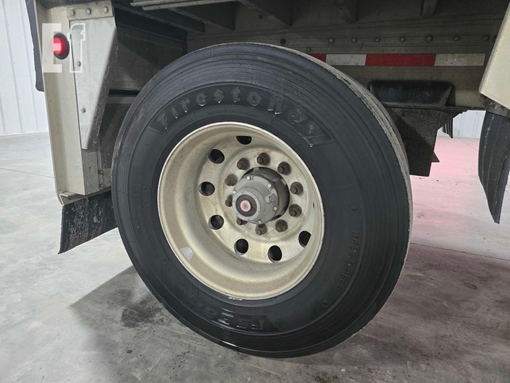 2011-reitnouer-flatbed-image-17