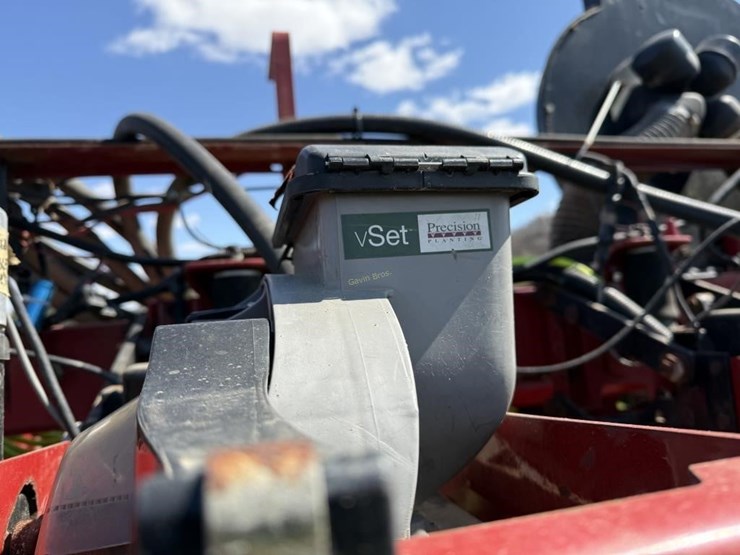 2008-case-ih-1200-image-17