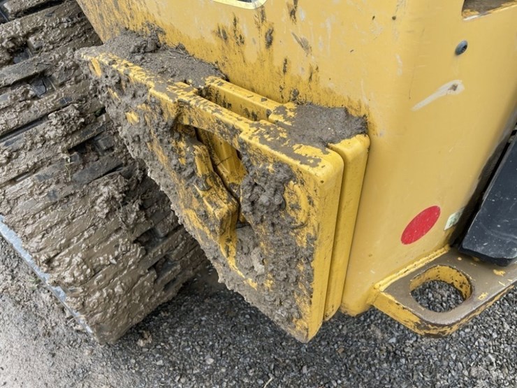 2021-caterpillar-299d3-xe-image-16