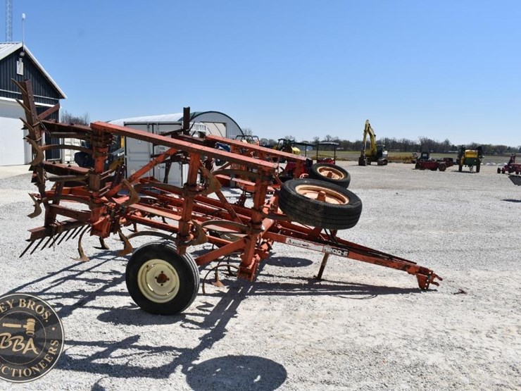 allis-chalmers-1200-image-9
