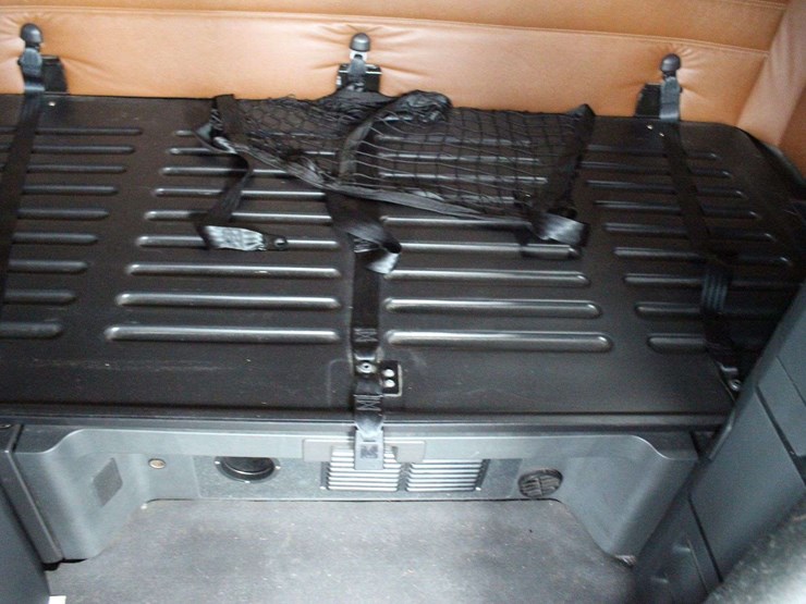 2020-freightliner-cascadia-126-image-36