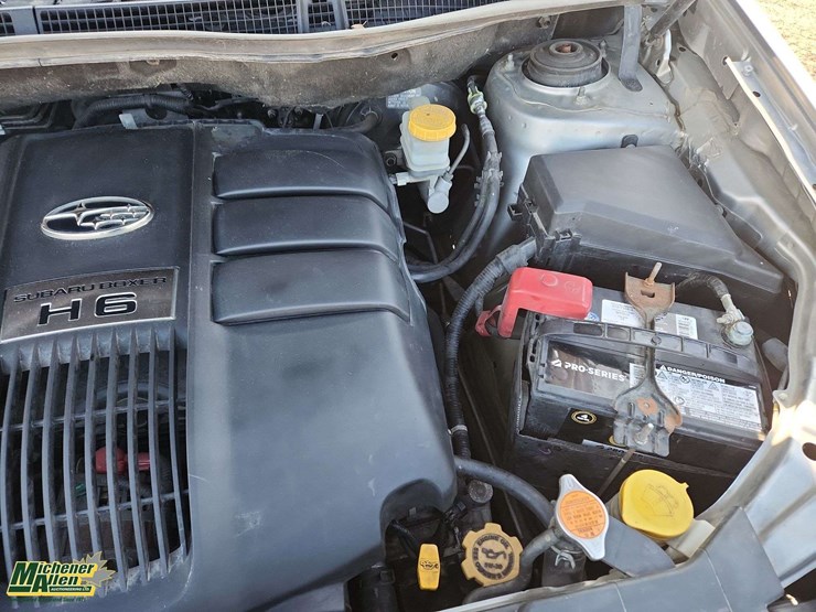 2011-subaru-tribeca-image-27