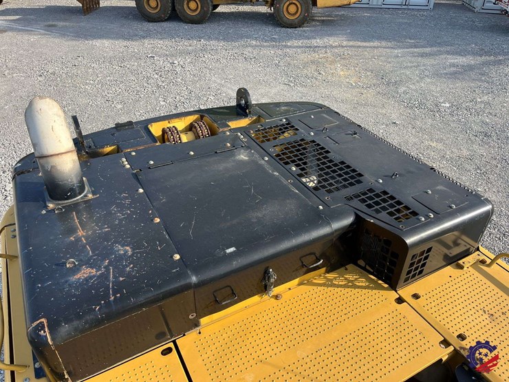 2010-caterpillar-345dl-image-63