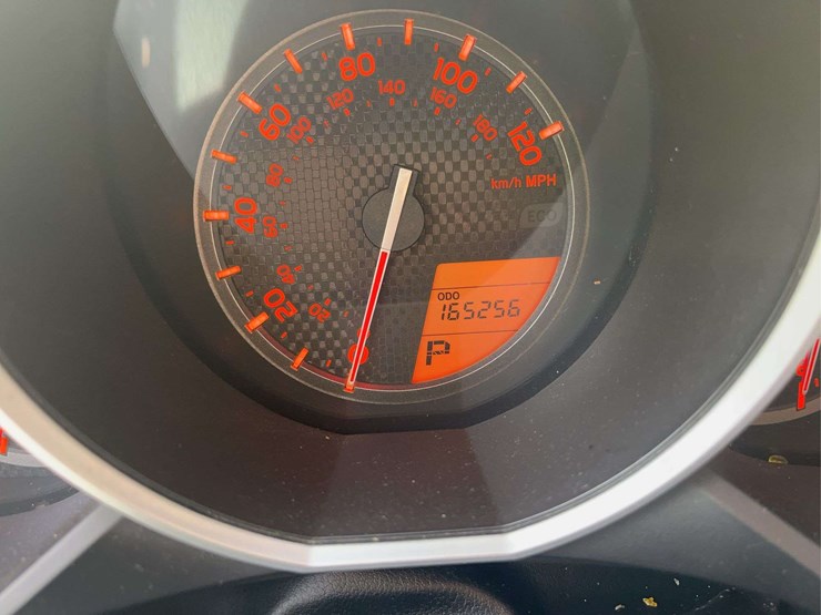 2013-toyota-4-runner-image-6